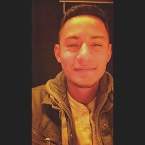 Meet your Posher, Luis